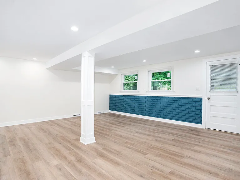 48 Oakwood Dr — Photo 15