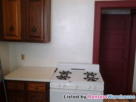 2nd image of 407 Lafond Ave