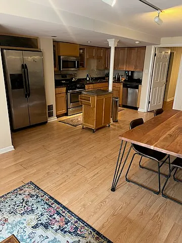 556 W Belden Ave #G — Photo 9