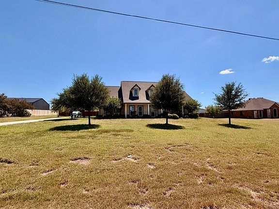 3rd image of 113 Coleton Dr