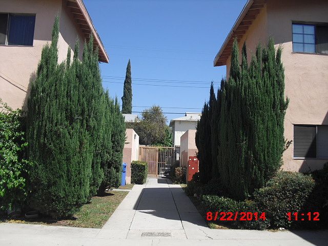 Building Photo 3