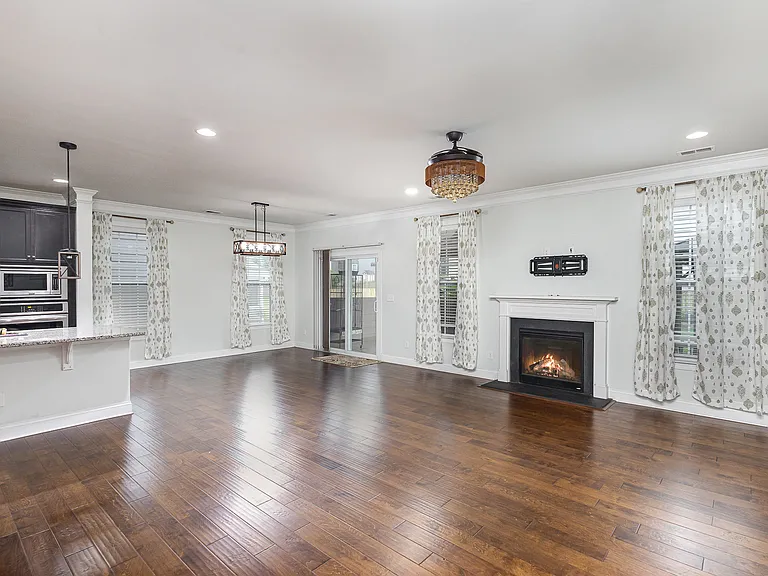 11231 Streamwood Ln NW — Photo 8