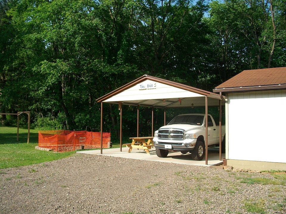 2nd image of 347 Glenn Ln