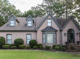 4203 Old Oak Dr, Little Rock, AR 72212
