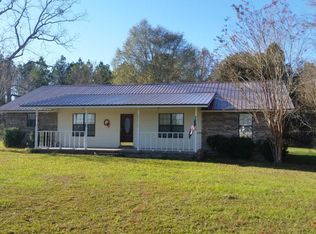 1266 Rum Rd, Westville, FL 32464