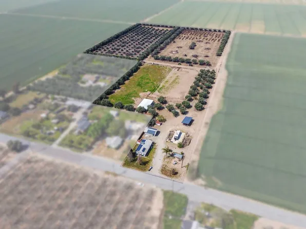 22683 Road 180, Lindsay, CA 93247