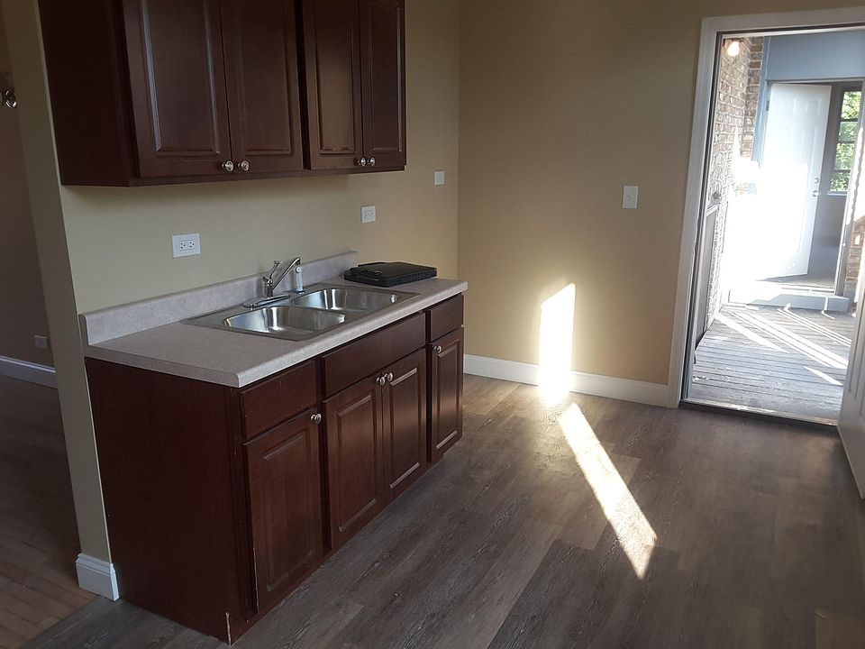 1st image of 6808 S Prairie Ave APT 3W