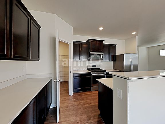 3rd image of 11033 191st Street Ct E