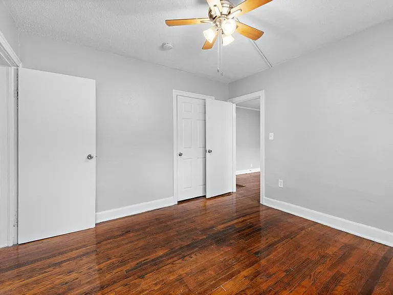3126 McGee St — Photo 9