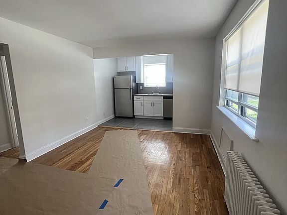 3rd image of 67-53 218th St #2