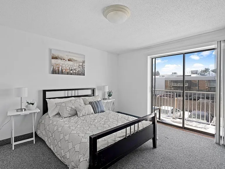 1186 Worcester Rd #220 — Photo 5
