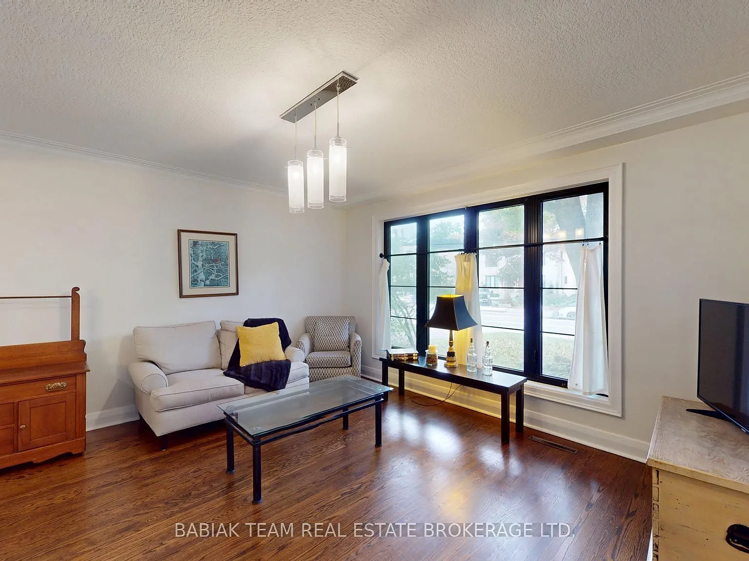 2 bed, $3,800 — Photo 4