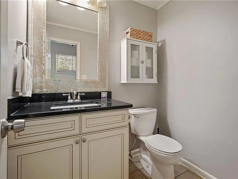 3003 Maple Ln — Photo 25