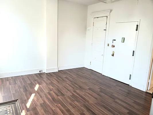 Rented by Corcoran | media 2