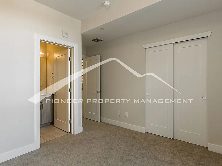 1819 Boulder St #104 — Photo 11