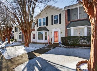 305 Derby Run, Yorktown, VA 23693