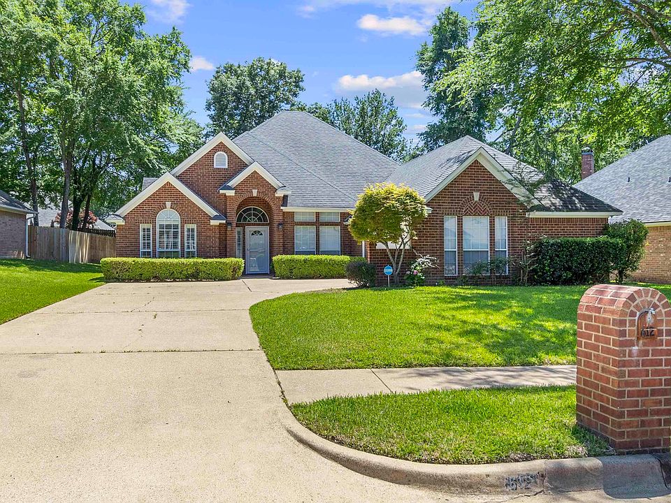 1st image of 612 Prestonwood Cir