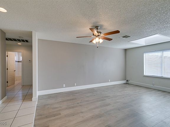 5th image of 5841 Auckland Dr