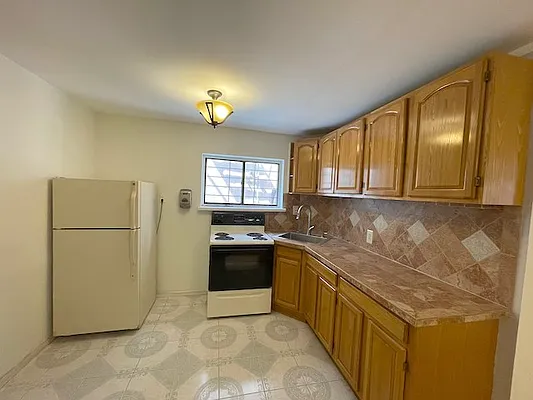 Rented by Compass | media 2