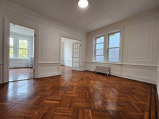1st image of 284 19th St APT 3A