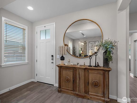 5th image of 5639 Waldron Drive NE