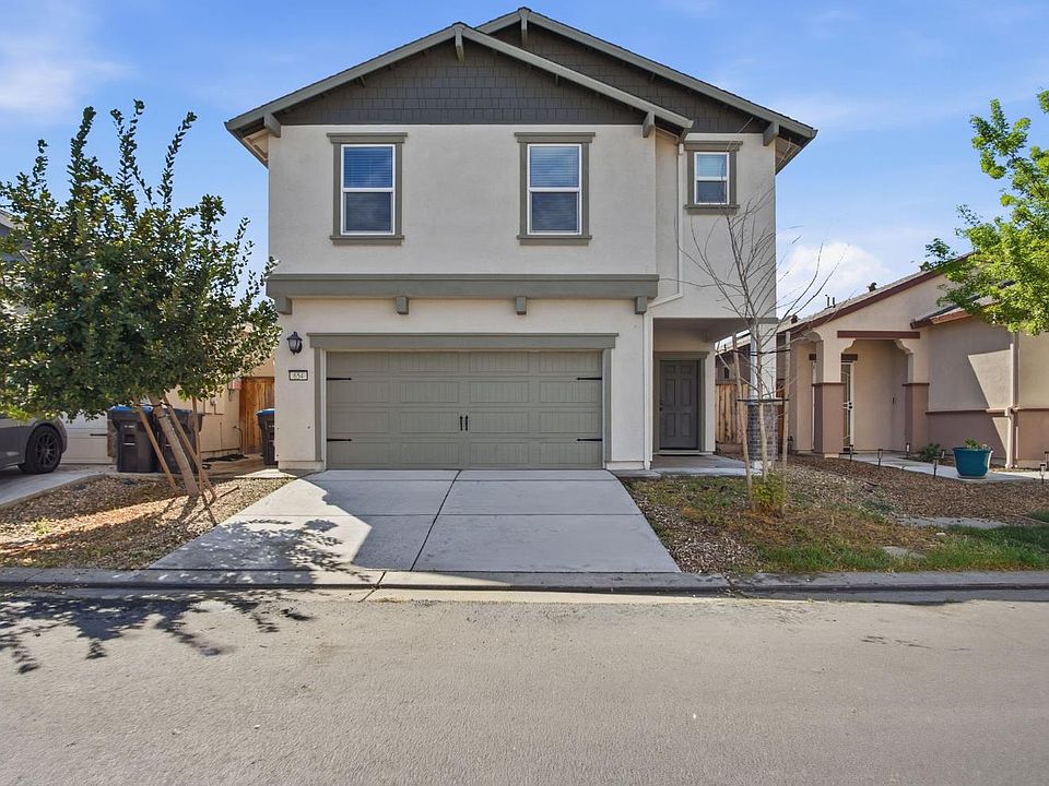1st image of 654 Flagstone Dr