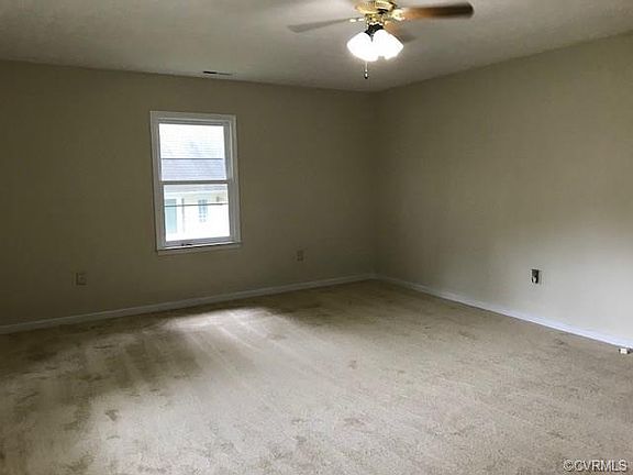 4th image of 4916 Castlebar Ct