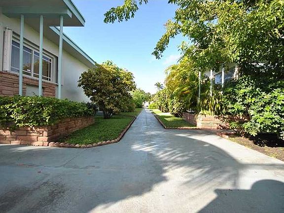 2nd image of 1247 Marseille Dr #10
