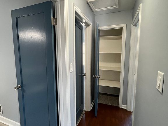 5th image of 2802 Van Buren St