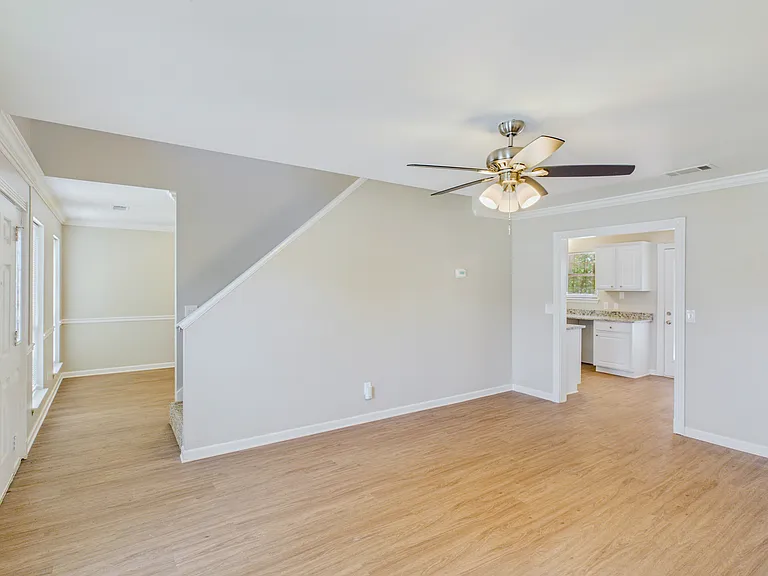 11600 Shady Ridge Dr-9_06112026