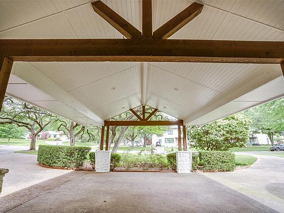 4th image of 8506 Santa Clara Dr