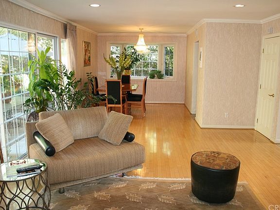5th image of 3112 Dona Clara Pl