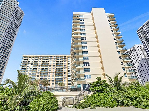 3rd image of 2501 S Ocean Drive #616