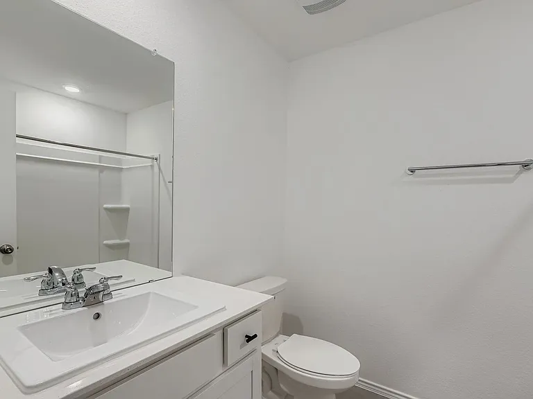 2nd Bathroom