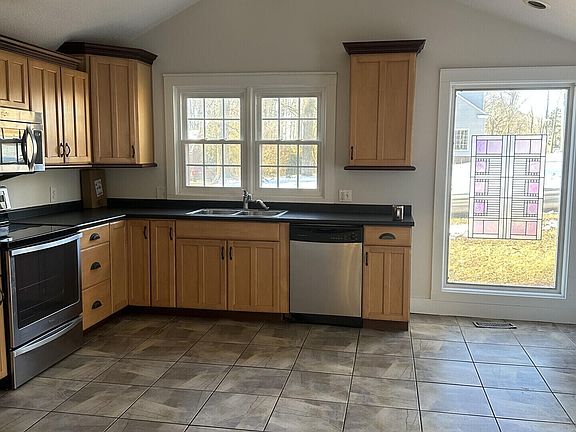 4th image of 142 W Norris Rd