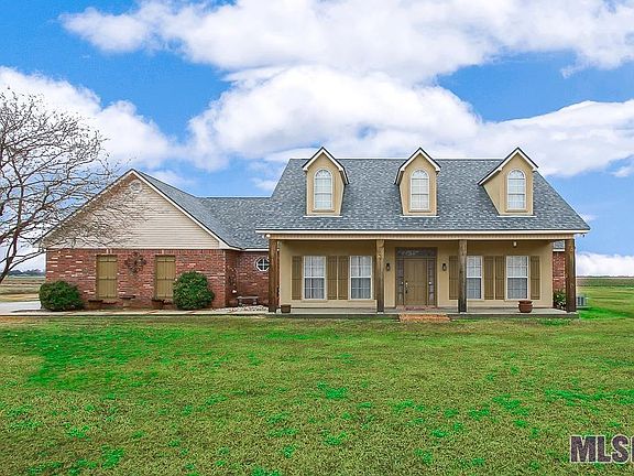 2nd image of 9104 Webre Ln
