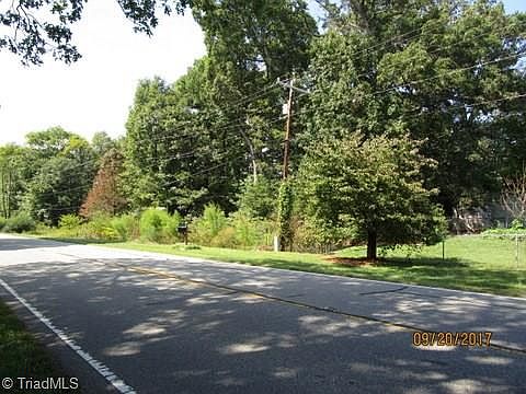 2nd image of 811 State Highway 87