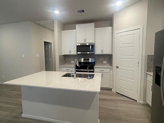 3rd image of 31023 Perdido Valley Ln