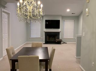 73 Chariot Ct, Piscataway, NJ 08854