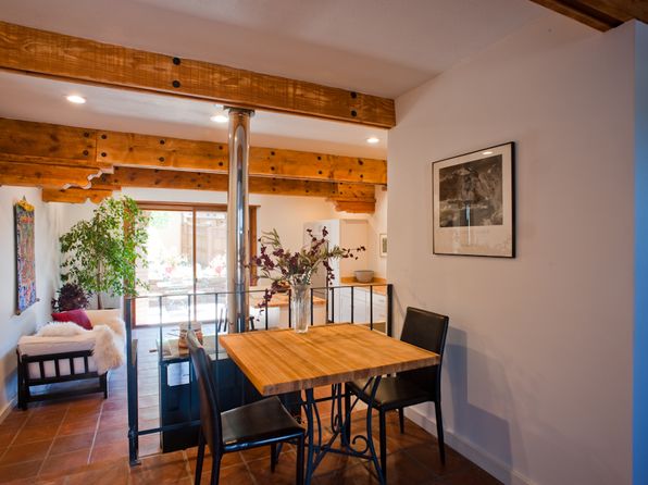 11 Baca Townhouse