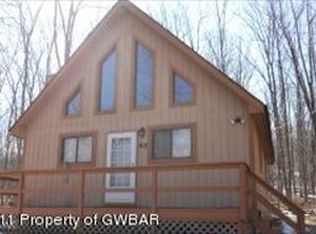 65 Holiday Dr, White Haven, PA 18661