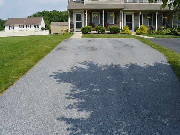 3rd image of 583 Wood Duck Dr