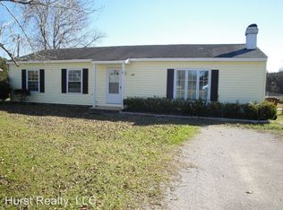 651 Queens Creek Rd, Hubert, NC 28539