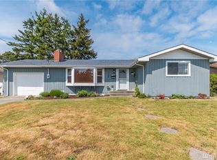 1748 SE 2nd Ct, Oak Harbor, WA 98277