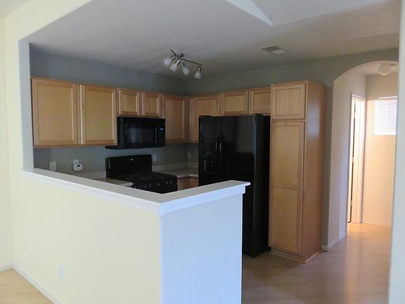 4th image of 7817 Louisiana Blvd NE Unit 1901