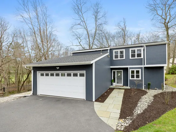 162 Knollwood Road, Manchester, CT 06042