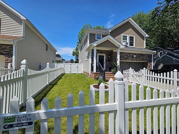 3rd image of 2728 Myrtle Ave