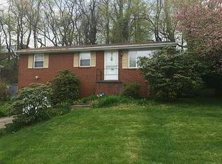 444 Fielding Dr, Pittsburgh, PA 15235