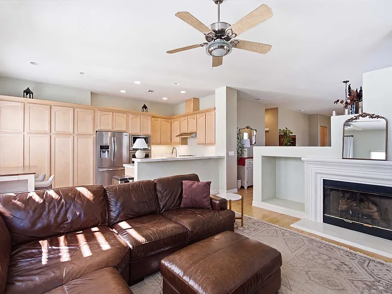 28587 Haskell Canyon Rd — Photo 9