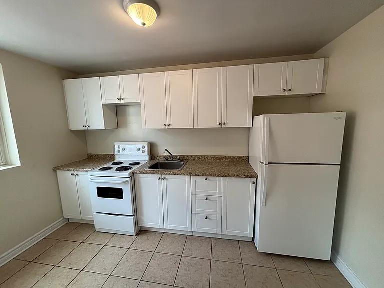 286 Wilbrod St — Photo 15